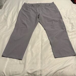 Men’s Travis Mathew Open to Close Golf Pants, sz40 Light Gray